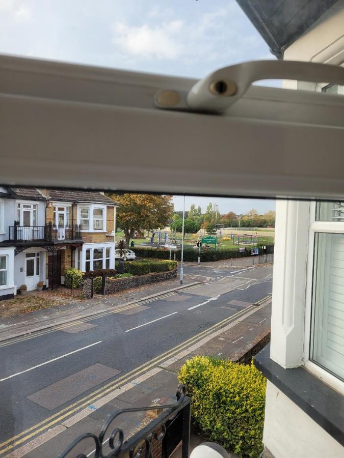 Edelweiss Guest House Southend-on-Sea Dış mekan fotoğraf